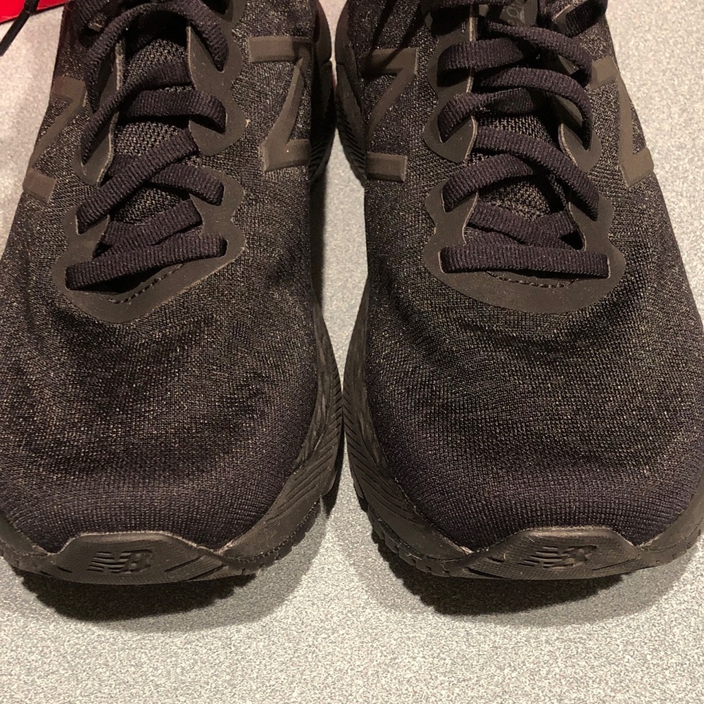 New Balance Women’s Black Athletic Shoes - Picture 2 of 12